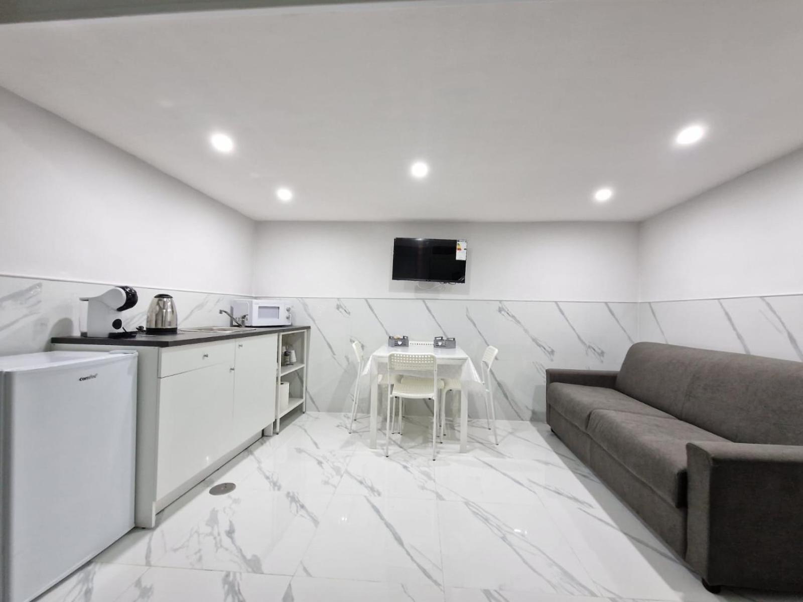 לינה וארוחת בוקר נאפולי House Angiolina מראה חיצוני תמונה